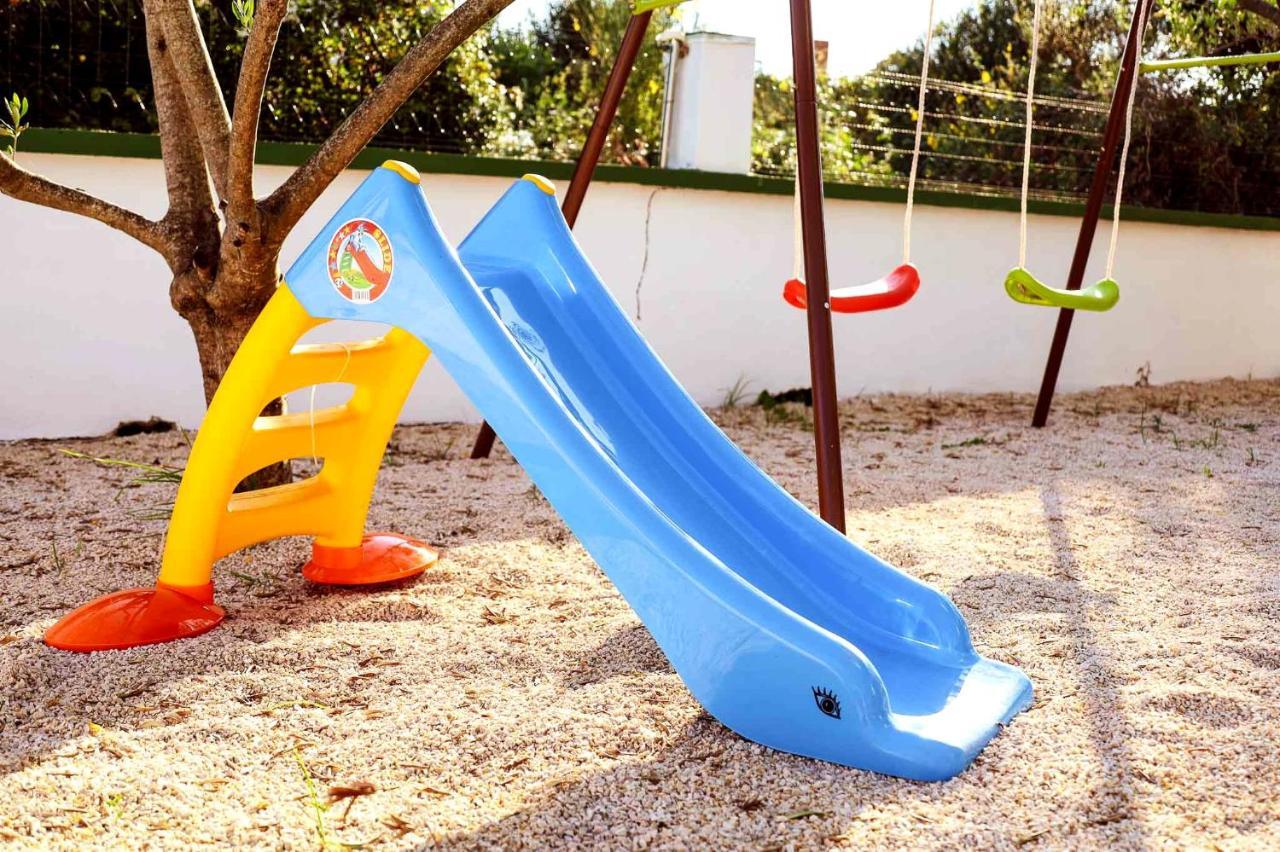 The Florens Residence Near The Beach With The Pool, Bbq And Kids Playground, Zadar Diklo Екстериор снимка