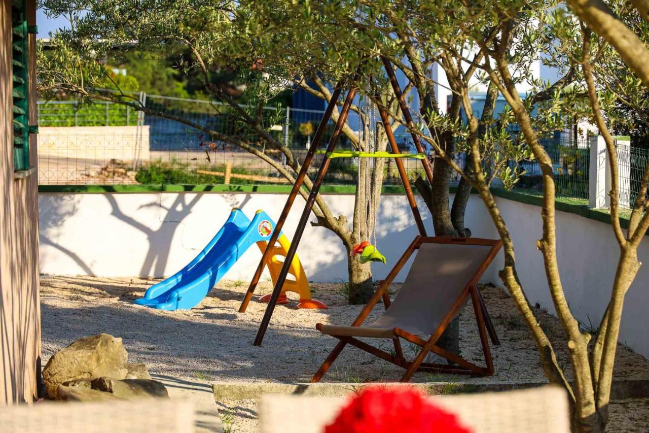 The Florens Residence Near The Beach With The Pool, Bbq And Kids Playground, Zadar Diklo Екстериор снимка