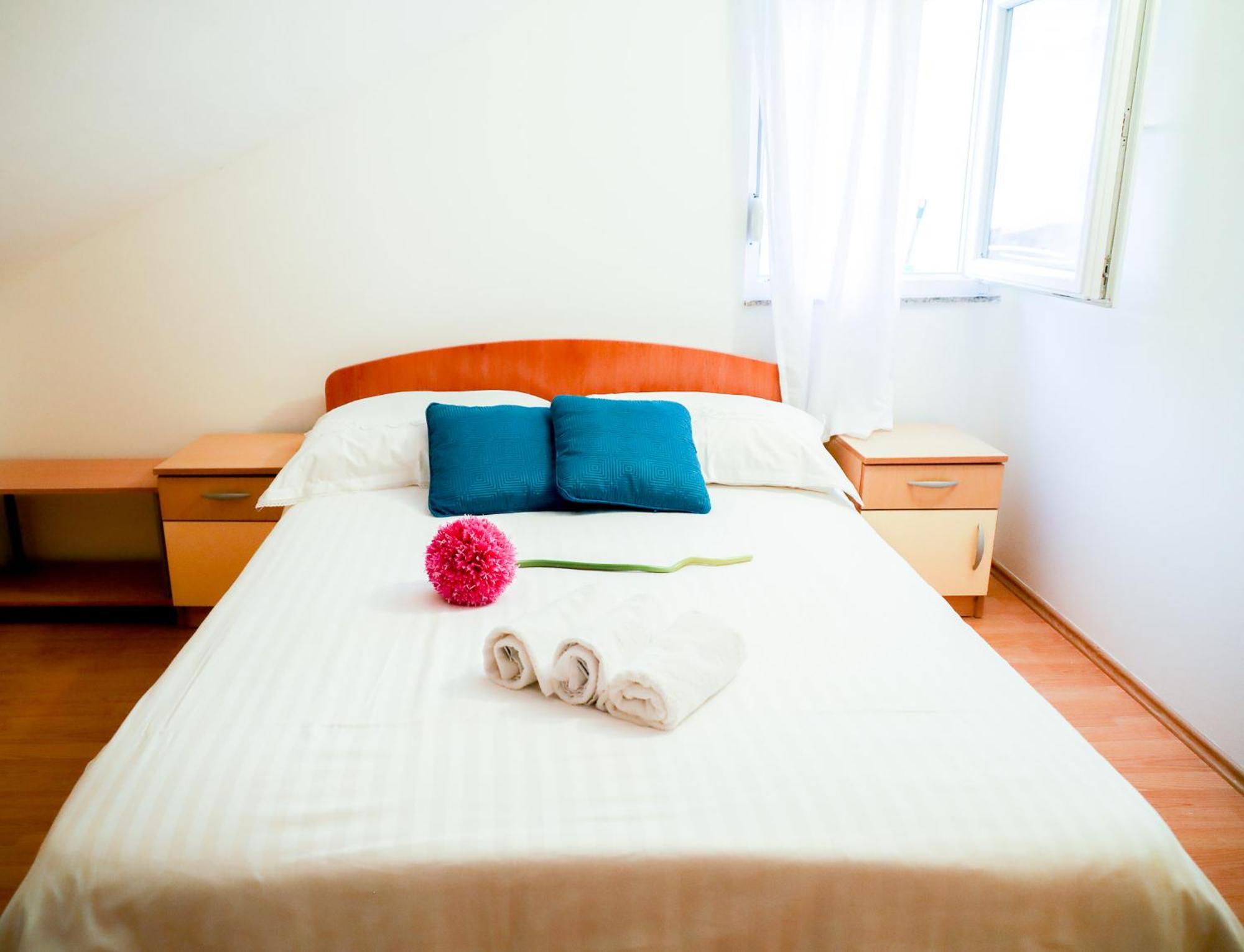 The Florens Residence Near The Beach With The Pool, Bbq And Kids Playground, Zadar Diklo Стая снимка